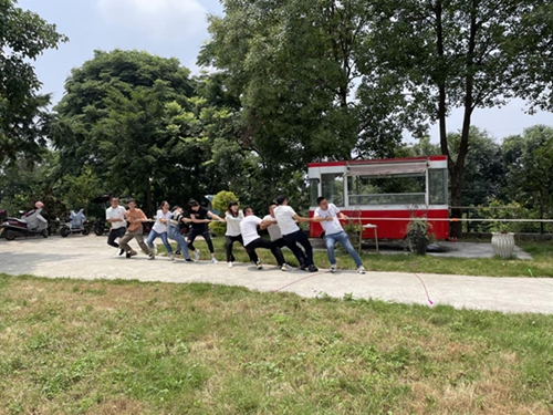 �����l(f��)չ��˾���ж��^�M(j��n)����(��i)�h��(��i)���(gu��)�������l(f��)չ��˾�_(k��i)չ����(hu��)���(d��ng)